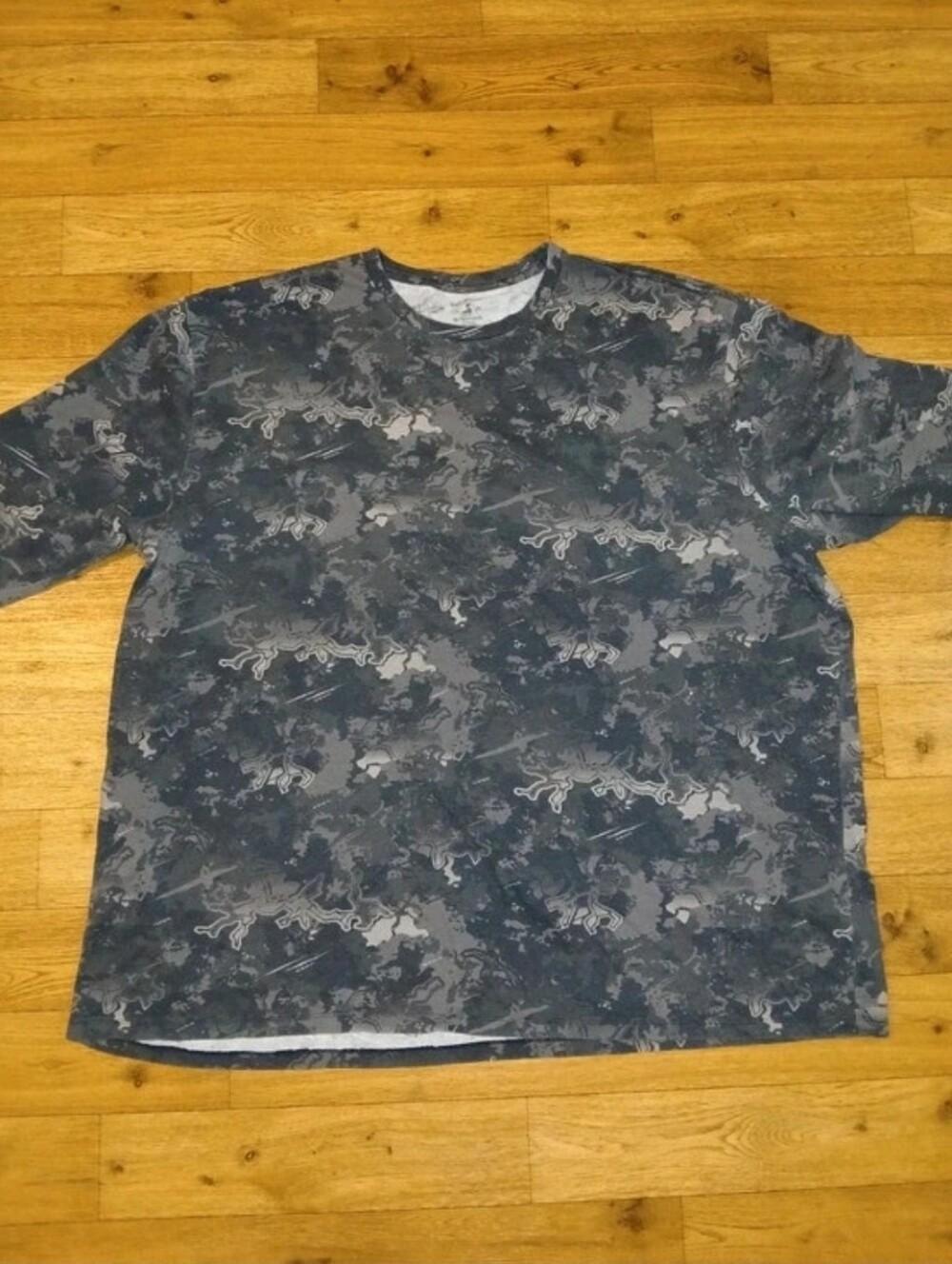 5xlt Never Worn No Tag